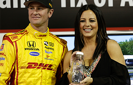 Ryan Hunter-Reay and Sara Evans