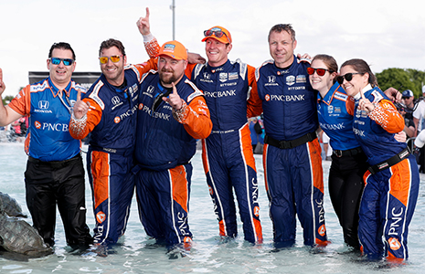 Scott Dixon and crew in Scott Fountain