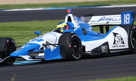 thumbnail for Huertas gets his favs: Back to blue and white