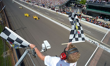 thumbnail for 12 Days Of Christmas: Hunter-Reay wins classic '500'