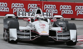 Thumbnail for Castroneves is quickest in session preceding quals