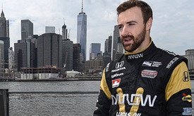Thumbnail for Hinchcliffe and 'Dancing' cast to appear on 'Good Morning America'