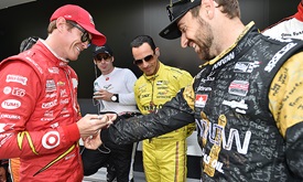 Thumbnail for Fans can bid on Toronto firesuit worn by Hinchcliffe