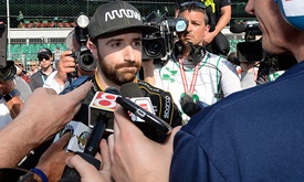 Thumbnail for Hinchcliffe makes no excuses for devastating bump from Indy 500 field
