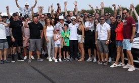 Thumbnail for Ferrucci welcomes car rally from hometown