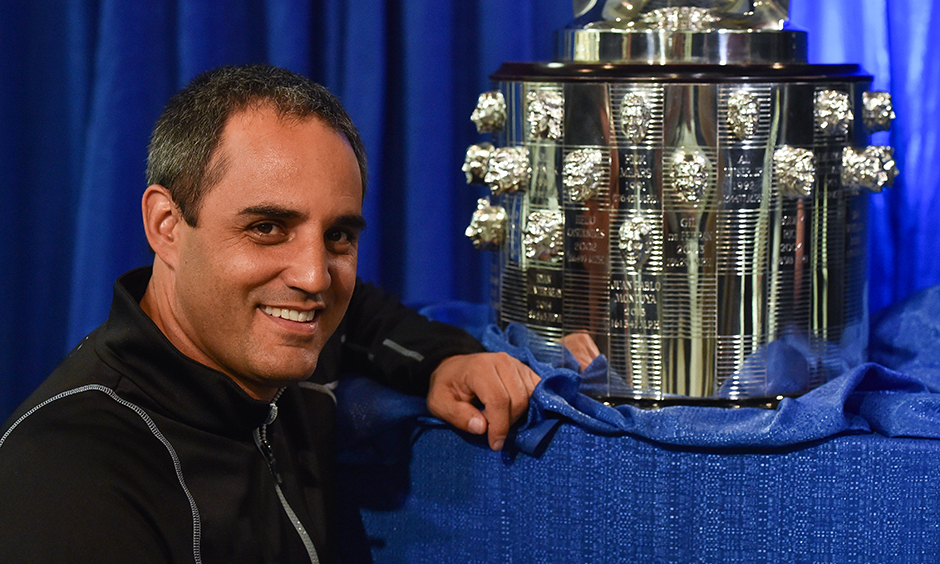 Juan Pablo Montoya with his likeness on the Borg-Warner Trophy
