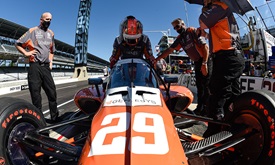 Thumbnail for Hinchcliffe Driving into Andretti Homecoming with Plenty of Momentum