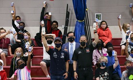 Thumbnail for Kanaan, Sato Savor Seeing Students on Community Day Visit