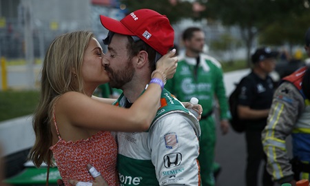 thumbnail for Hinchcliffe Finally Catches Good Break for Podium Finish