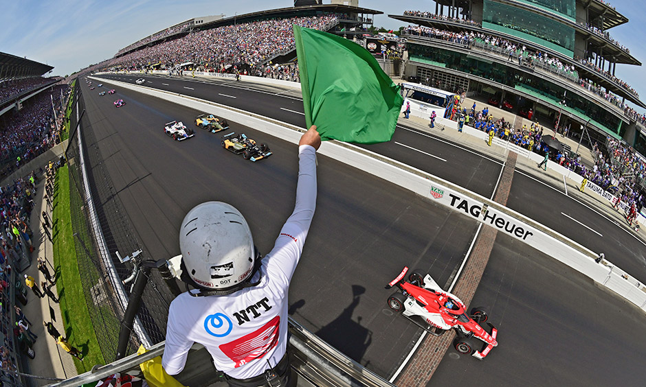 Green flag Indianapolis 500