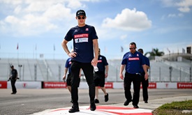 Thumbnail for Not Just a Stroll: Drivers Learn Fine Details during Walks