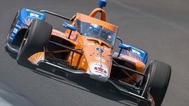 Thumbnail for Scott Dixon Edges Josef Newgarden To Lead Day 1 of Indy Open Test