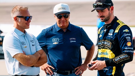 thumbnail for ECR Boosts Leadership, Engineering Teams Before 2026 Season